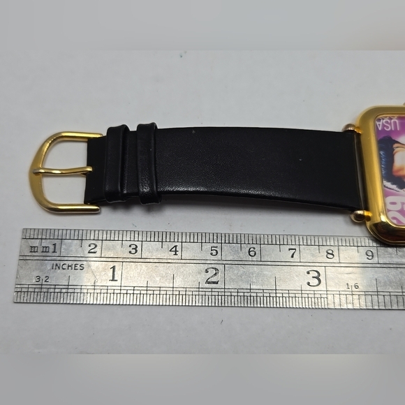 1992 Elvis Presley 29 Cent Stamp USPS Gold Tone Quartz Watch New Battery Working - Picture 8 of 11